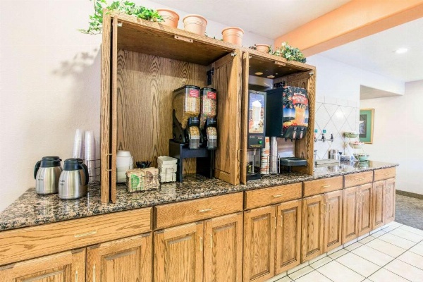 Quality Inn Cedar City University Area image 20