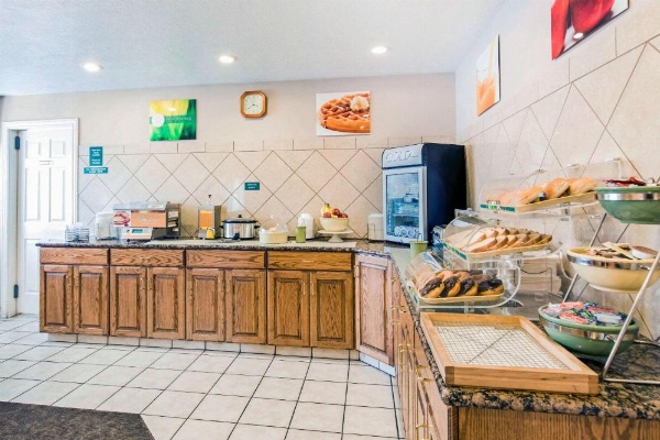 Quality Inn Cedar City University Area image 21
